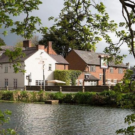 Ye Old Boote Inn Whittington  Exteriör bild